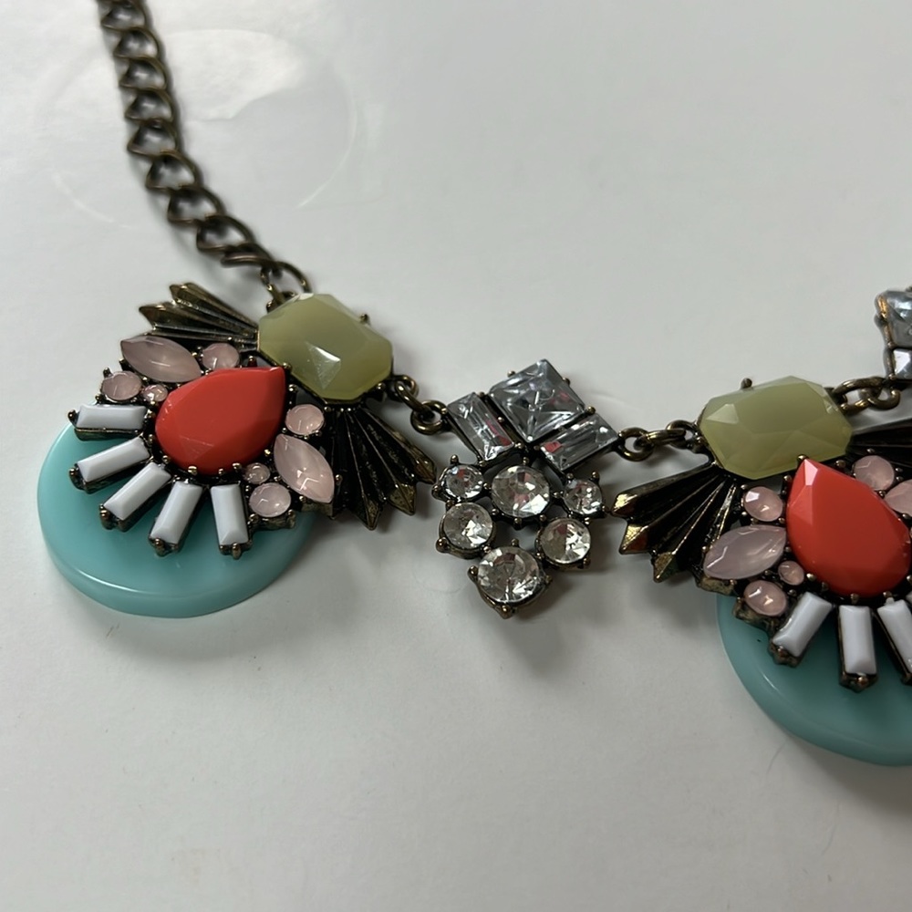 Necklace - Picture 2 of 6